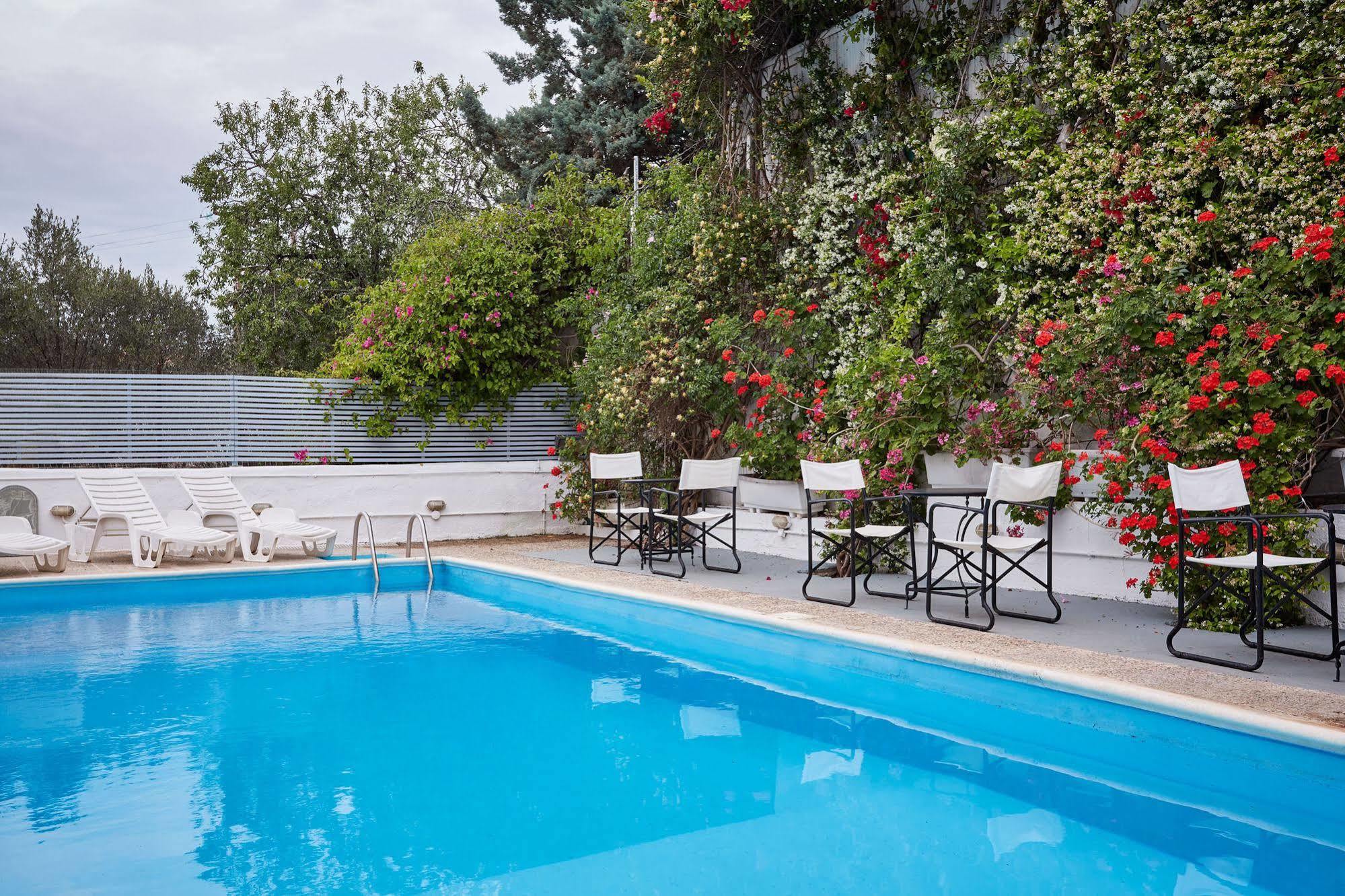 Spetses Retreat Accommodation Exterior photo